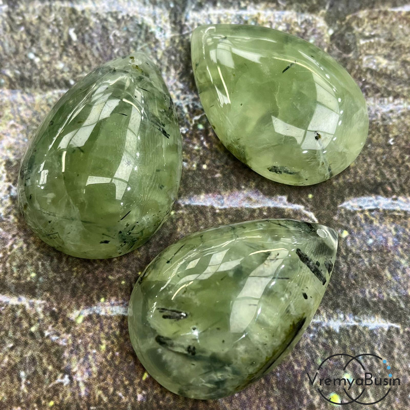 Пренит, капля плоская. Кулон из камня в асс. (1 шт.)