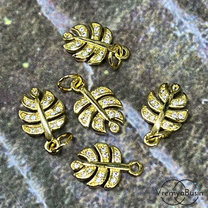 Подвеска из латуни с позолотой и фианитами, листик 9х12 мм (1 шт.)
