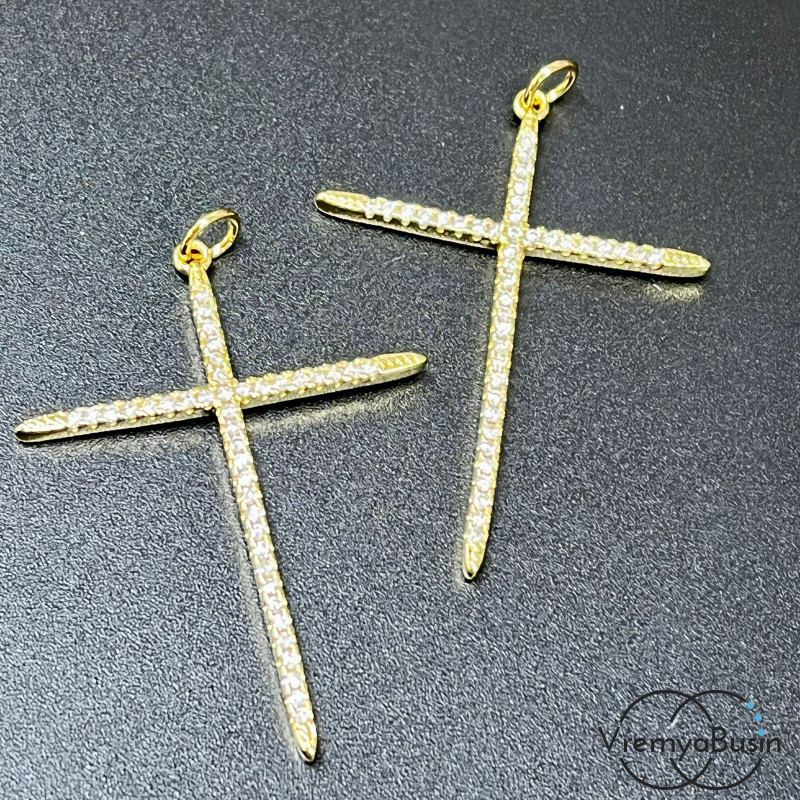 Подвеска из латуни с позолотой и фианитами, крест 30х40 мм  (1 шт.)