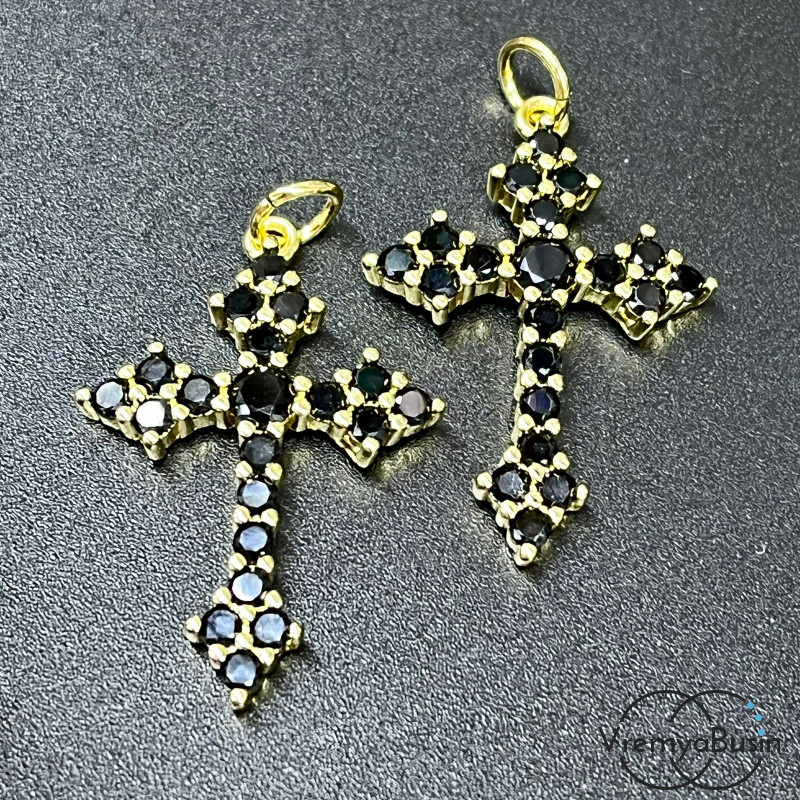 Подвеска из латуни с позолотой и фианитами, крест 20х30 мм  (1 шт.)