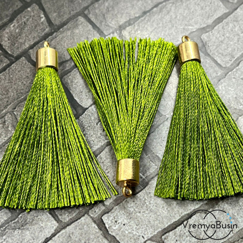 Кисточки с золотой шапочкой, длина 50 мм, цв. оливковый (2 шт.)