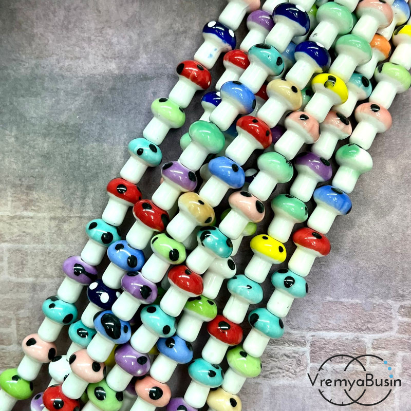 Бусины керамические "Грибок", 10х12  мм (1/2 нити, ок.  12   шт.)