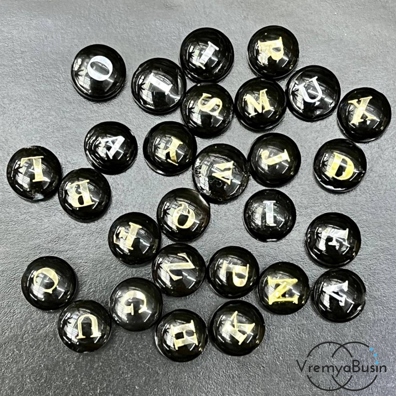 Бусины из перламутра с буквами, 8х3 мм (1 шт.) Бусины из перламутра с буквами, 8х3 мм (1 шт.)