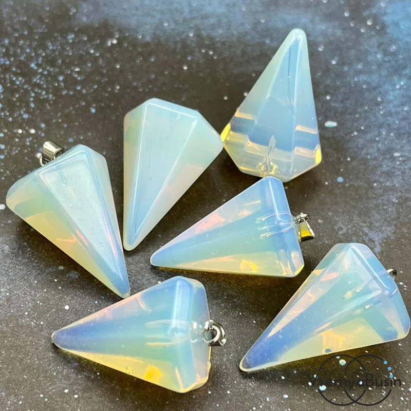 Лунный камень синт. Кулон из камня "Маятник", ок. 20х30 мм (1 шт.)