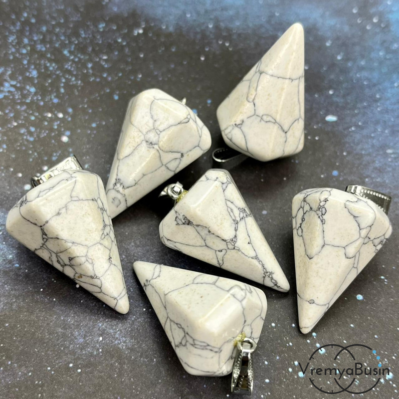 Говлит. Кулон из камня "Маятник", ок. 20х30 мм (1 шт.)