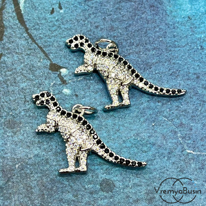 Подвеска "Динозавр", 18х22 мм, из латуни с родиевым покрытием и фианитами  (1 шт.)