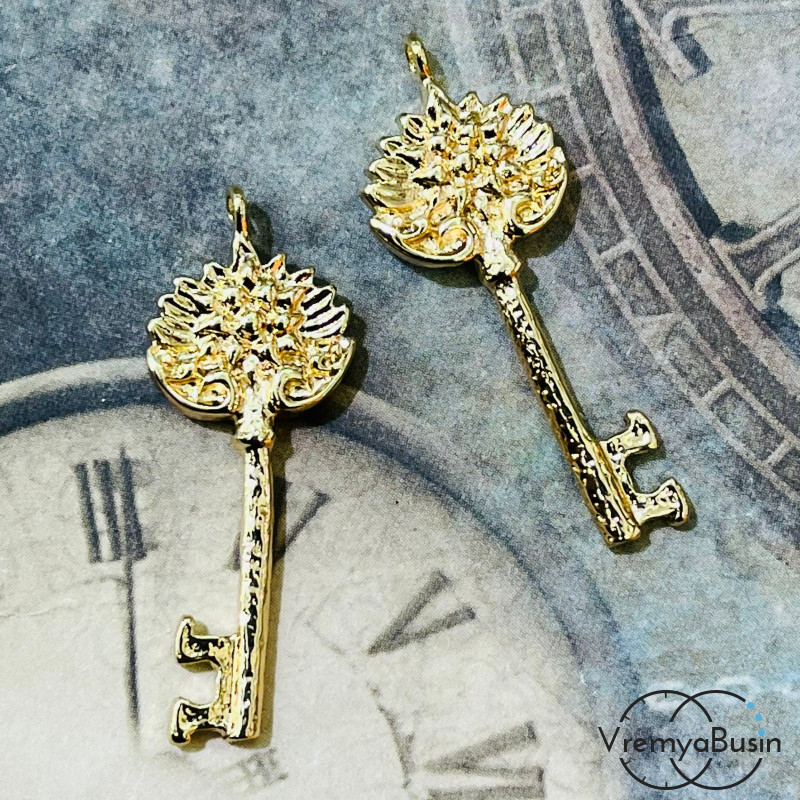 Подвеска "Ключ", 12х32 мм, из латуни с позолотой (1 шт.)