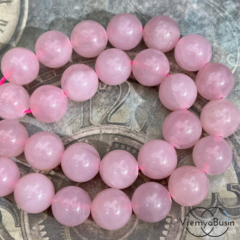 Мадагаскарский розовый кварц натур., шарик гладкий 12 мм  (1/2 нити, ок. 16 шт.)