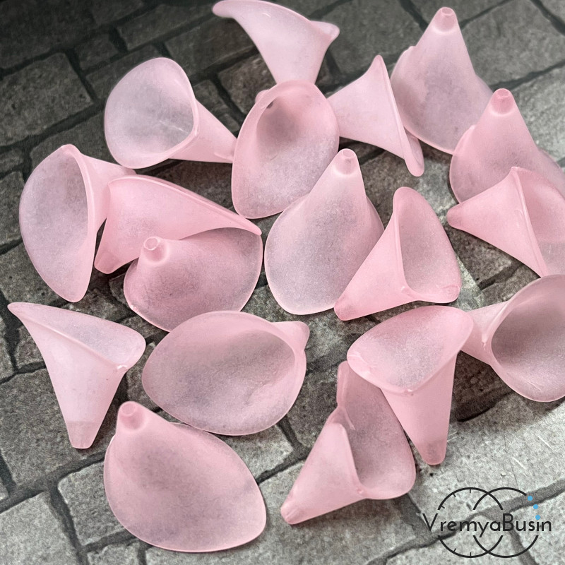 Бусины акриловые каллы, 25х15х20 мм, цв. матовый розовый (упак. 10 шт.)