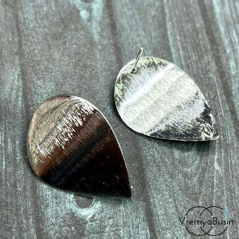 Швензы-гвоздики из латуни, капля 20х28 мм,  с родиевым покрытием (1 пара)