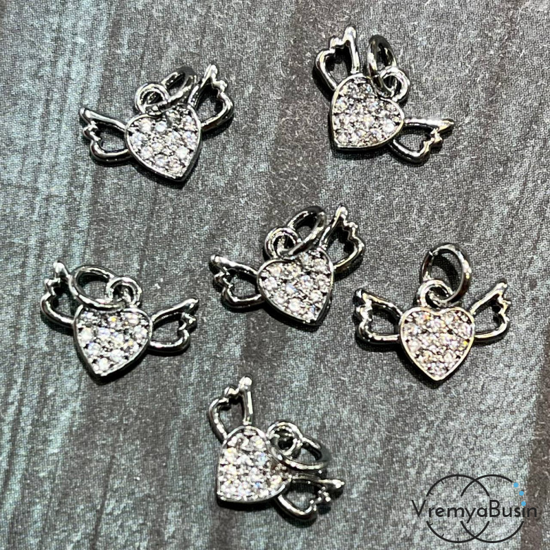 Подвеска из латуни "Сердце с крыльями", 8х12 мм, с родиевым покрытием и фианитами (1 шт.)