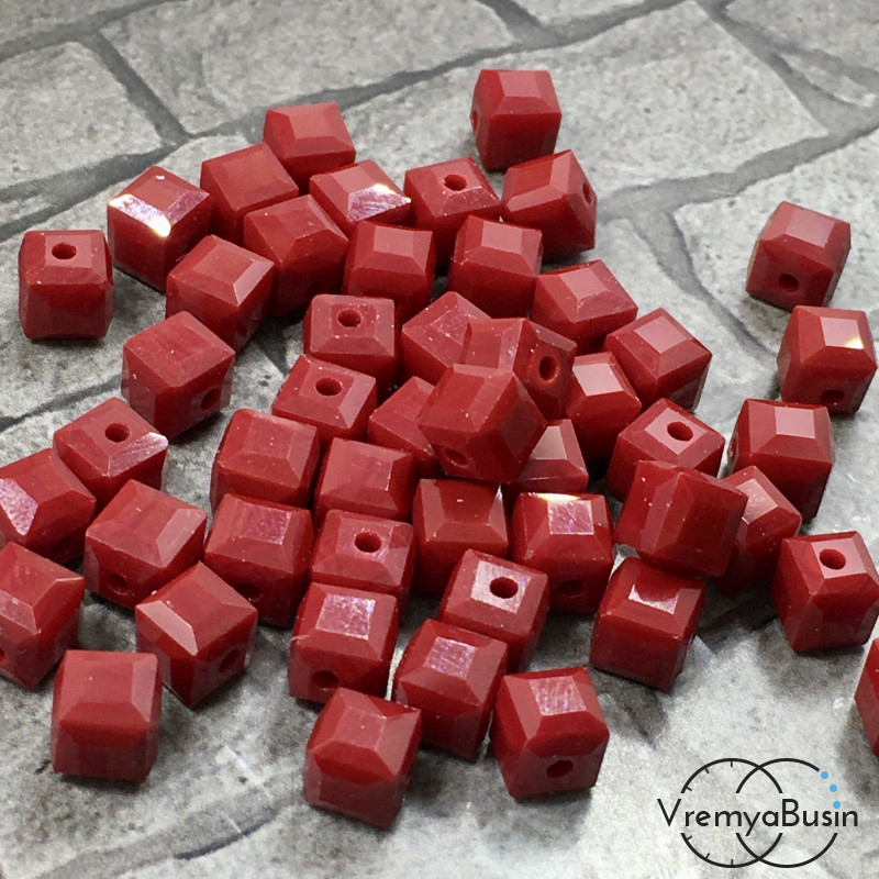 Бусины кубики из граненого стекла, 5 мм цв.   бордовый матовый  (упак. 10 шт.)