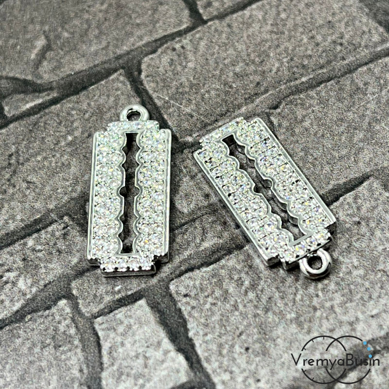 Подвеска "Лезвие", 9х20 мм, из латуни с родиевым покрытием и фианитами (1 шт.)