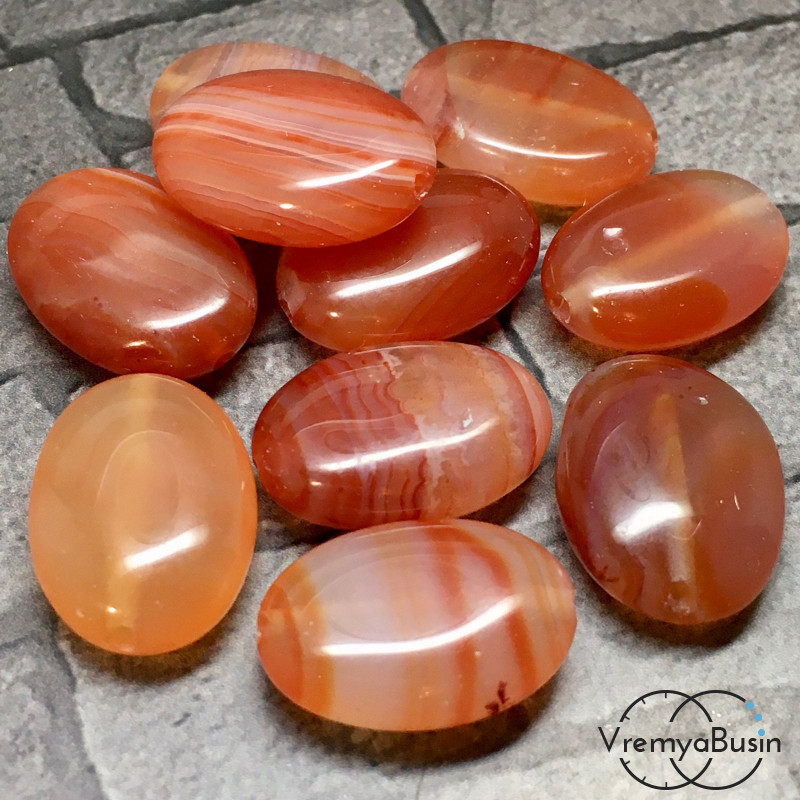 Сердолик. Овал плоский 13х18мм (1 шт.)