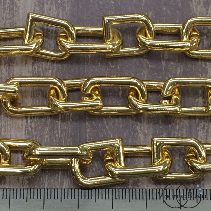 Цепочка металлическая в асс., латунь с позолотой (1/2 м.)