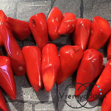 Коралл натуральный, бусина перчик, цв. красный (1/2 нити, ок. 20 шт.)